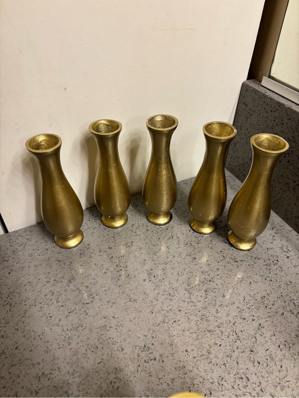 Design Shop Henna Budvase
Set of 3 - 2"x 6"  - Set of 5